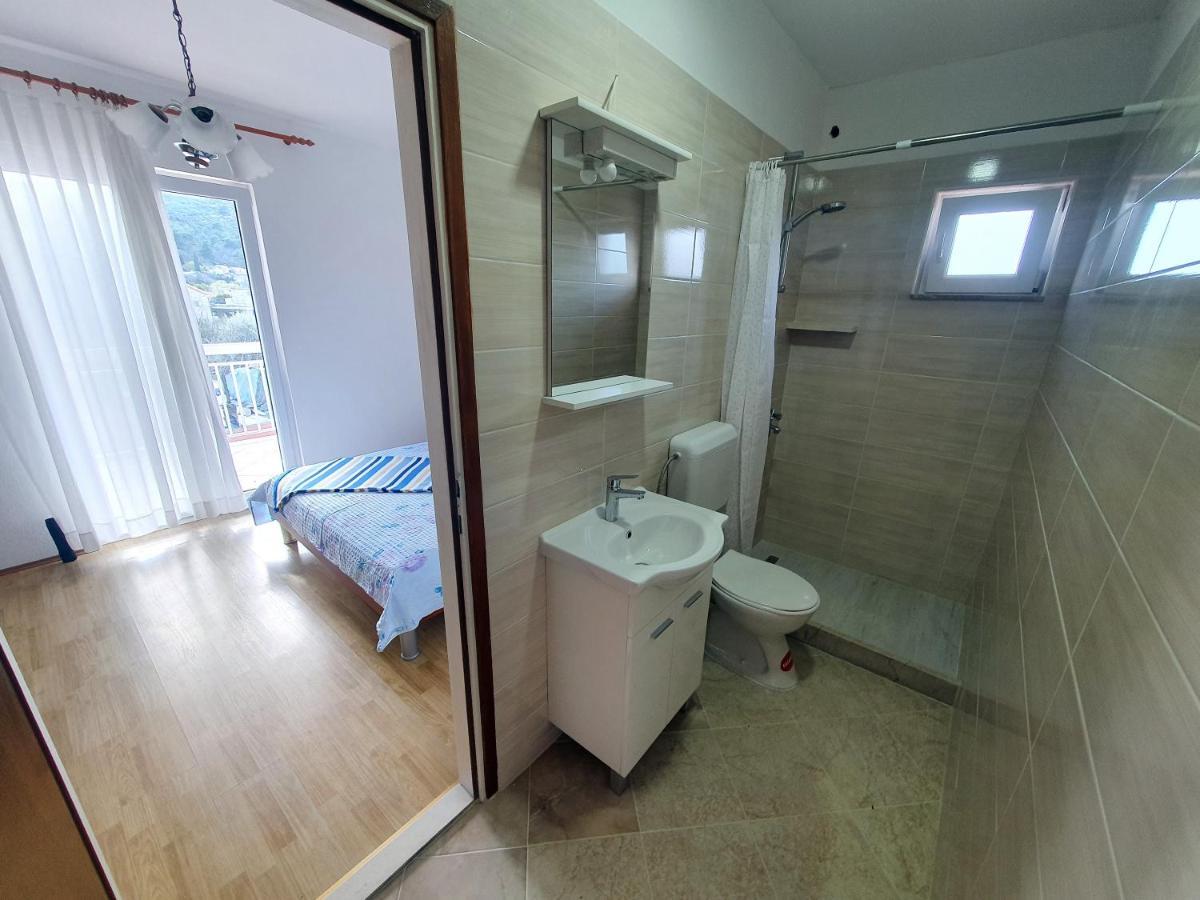 Apartment Lanka Mlini Exteriér fotografie